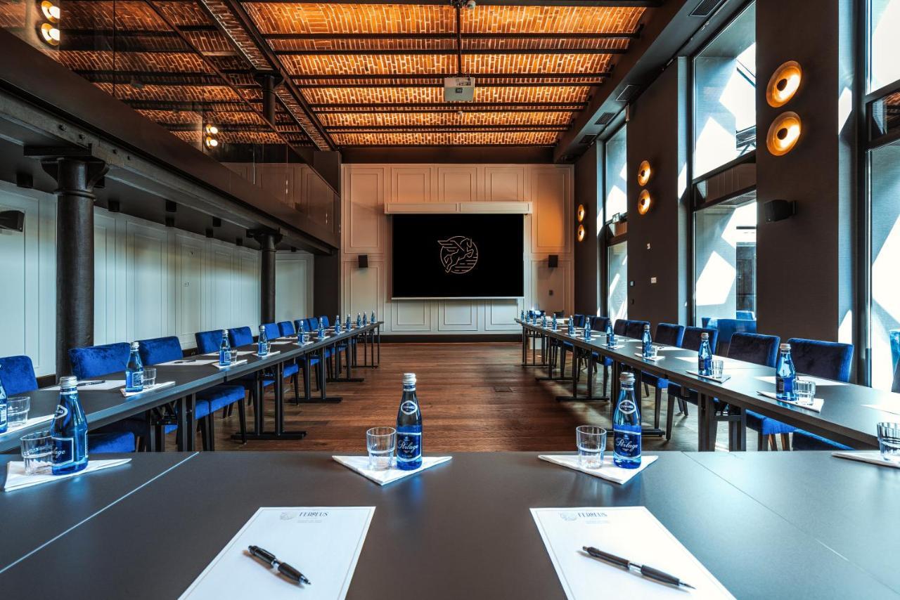 Hotel Ferreus Modern Art Deco Cracóvia Exterior foto The meeting room of the World Trade Center